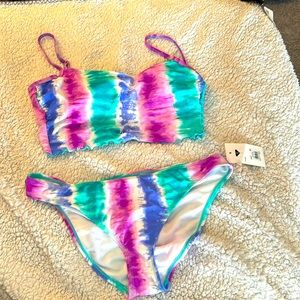 New with tags- Tankini bathing suit - size Junior L - Tie dye - 2 piece